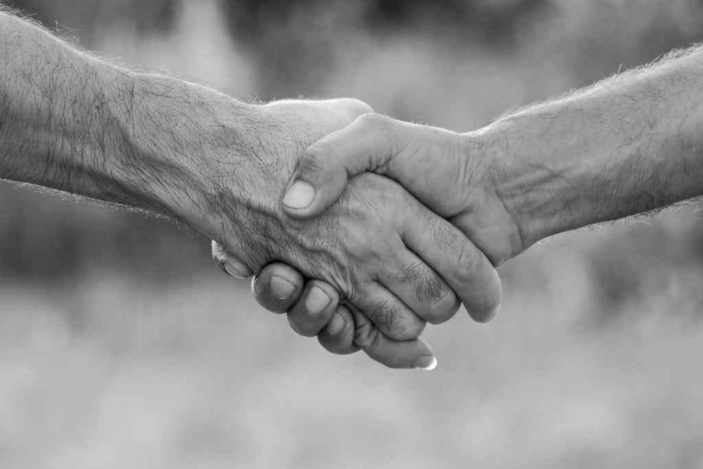 How To Network Your Way Into A New Job E4C
