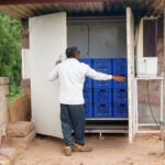 CoolVeg portable forced air evaporative cooler. Image by Eric Verploegen